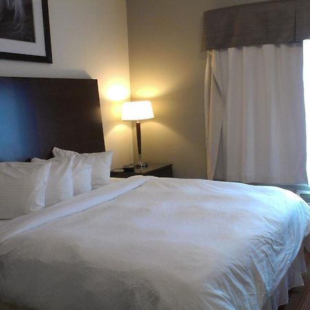 Sigma Inn & Suites Hudson'S Hope Hudson Hope Esterno foto