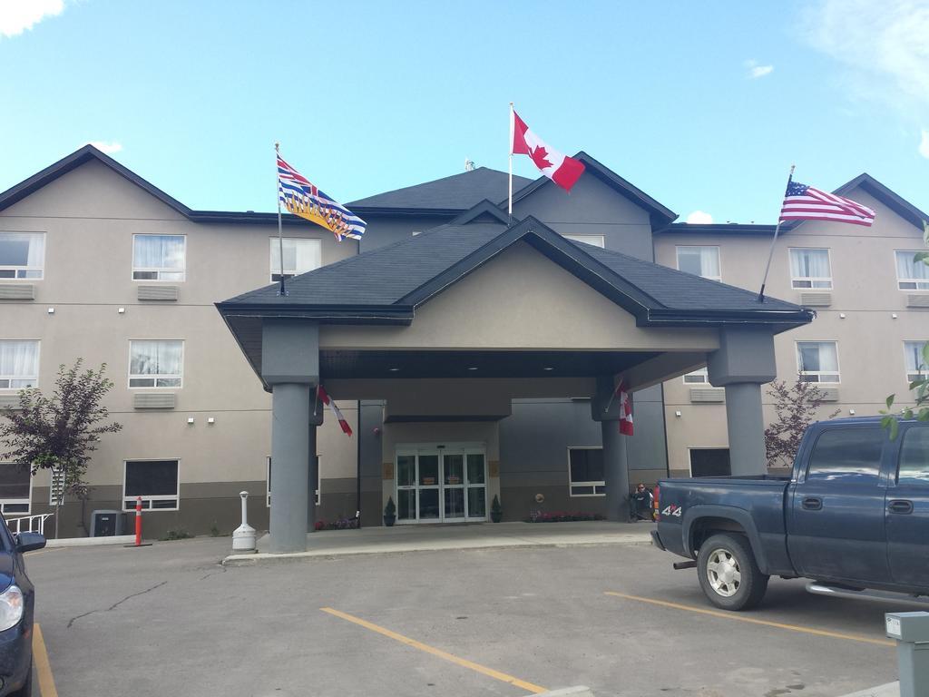 Sigma Inn & Suites Hudson'S Hope Hudson Hope Esterno foto